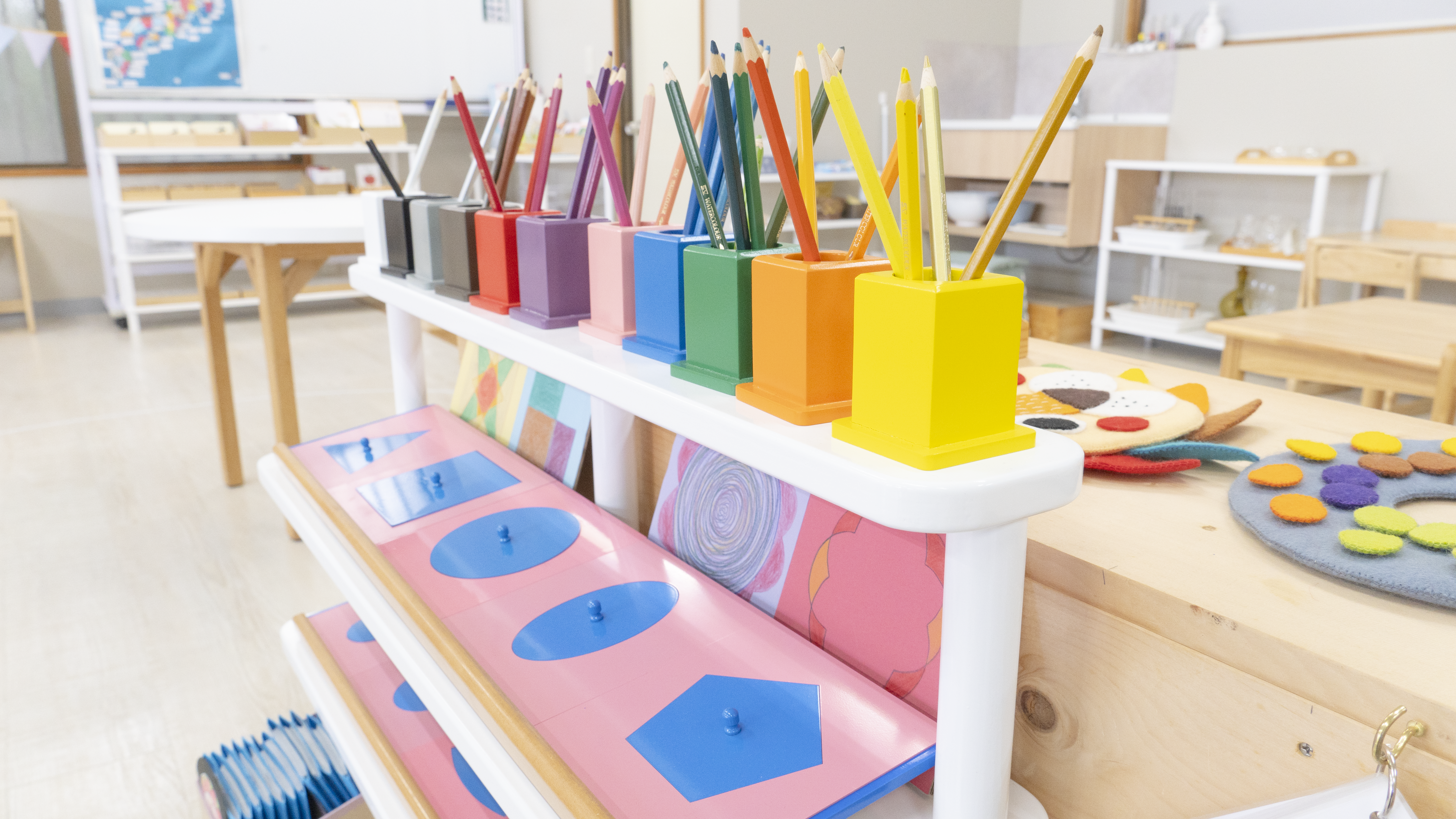 「子どもを教え込む」のではなく、“育つ力”を信じる。